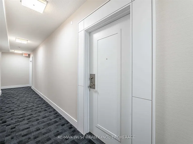 9199 Yonge St #SE415 — Photo 7