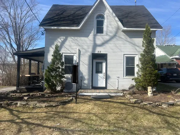 22 Concession St, Westport, ON K0G 1X0