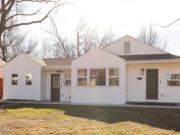 2806 E 12th St, Joplin, MO 64801