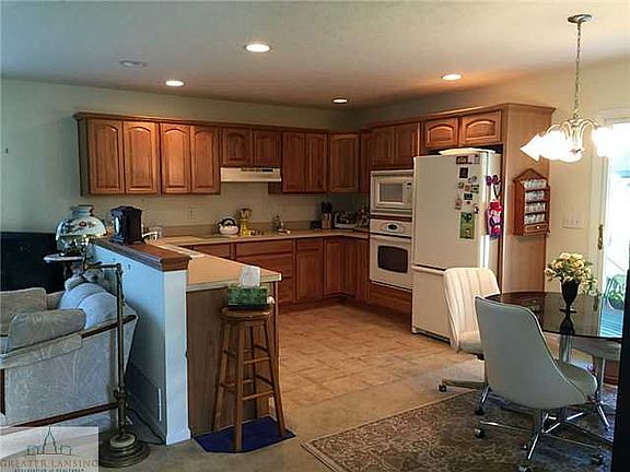 5th image of 13665 Pearwood Dr
