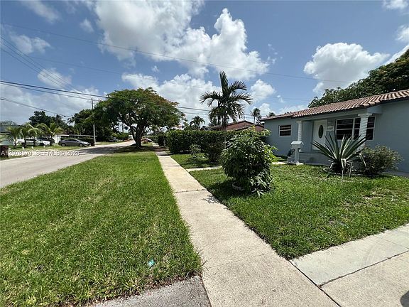 3rd image of 5490 W 2nd Ave
