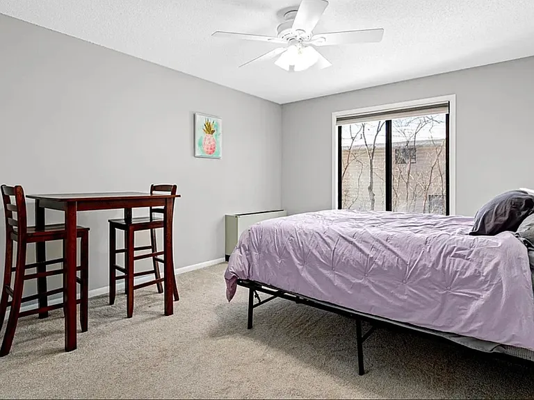 2200 Nevada Ave S #106 — Photo 8