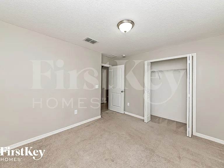 9637 Sage Creek Dr — Photo 13