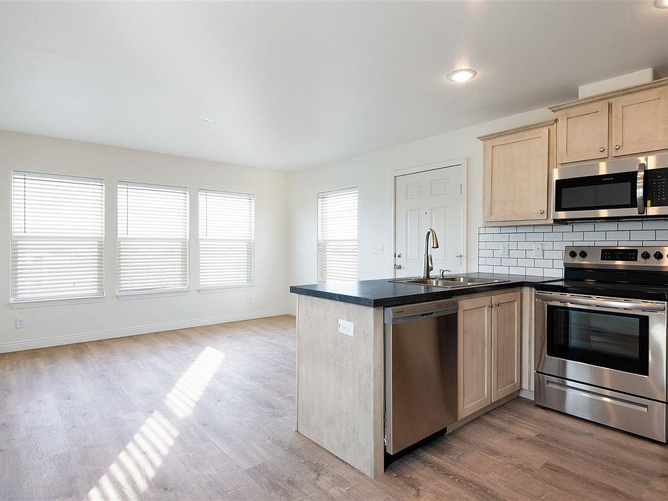 1st image of 1112 N Harrison Pl Lot 14