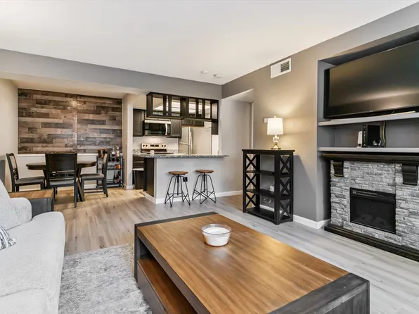 9212 E Arbor Cir, Englewood, CO