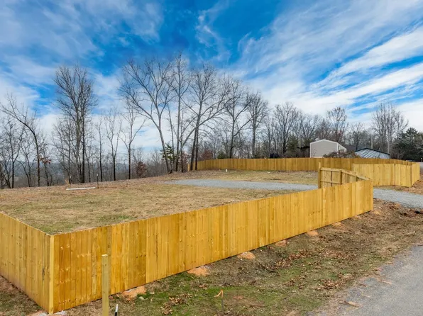 21 Ridgefield Cv, Vilonia, AR 72173