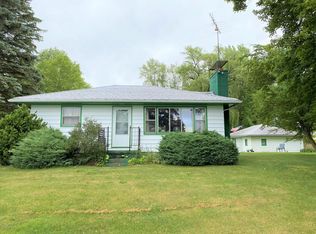 1209 Wall Lake Dr, Delton, MI