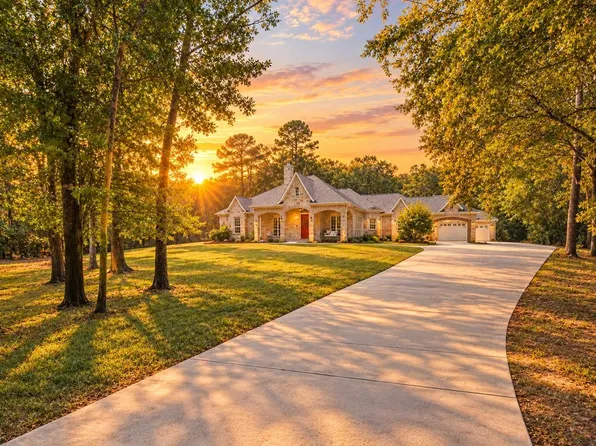 4046 Highland Pass, Montgomery, TX 77316