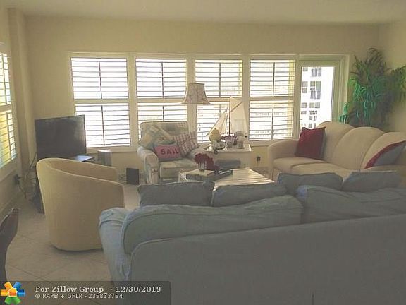 3rd image of 3750 Galt Ocean Dr APT 1101