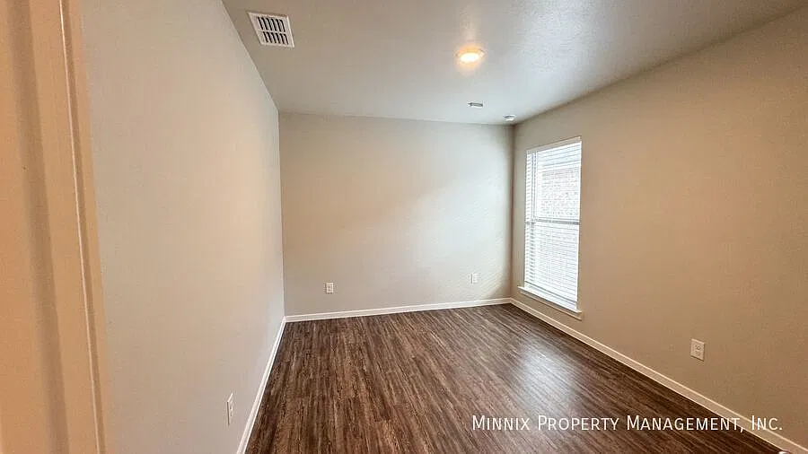 2107 Langford Ave. #A — Photo 4