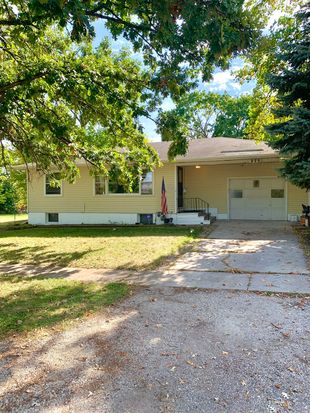 275 Quarry St, South Elgin, IL 60177