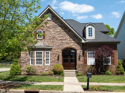 364 Pennystone Cir, Franklin, TN, 37067