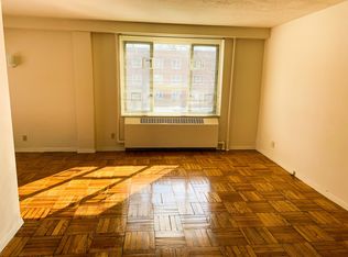 64-50 188, Fresh Meadows, NY 11365