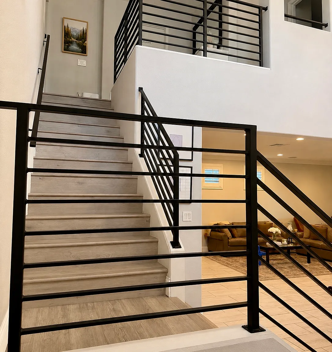 4 bed, 2.5 bath, 2400 sqft, $6,800 — Photo 3