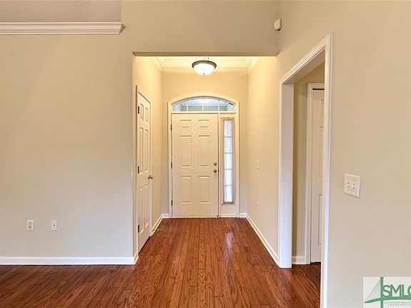 2nd image of 346 Laurel Hill Cir