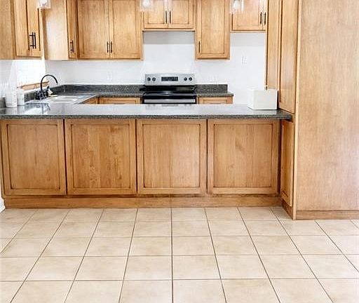 2nd image of 11477 Moffett Rd