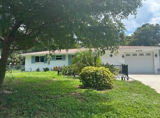 5325 Murdock Ave, Sarasota, FL 34231