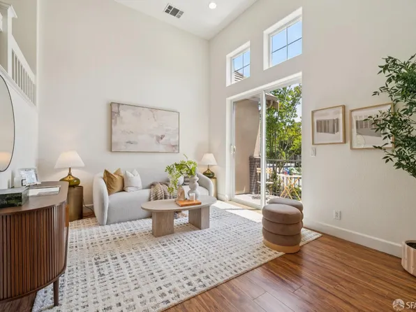 1055 Green St, Union City, CA 94587