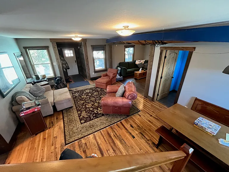 610 Poplar St — Photo 2