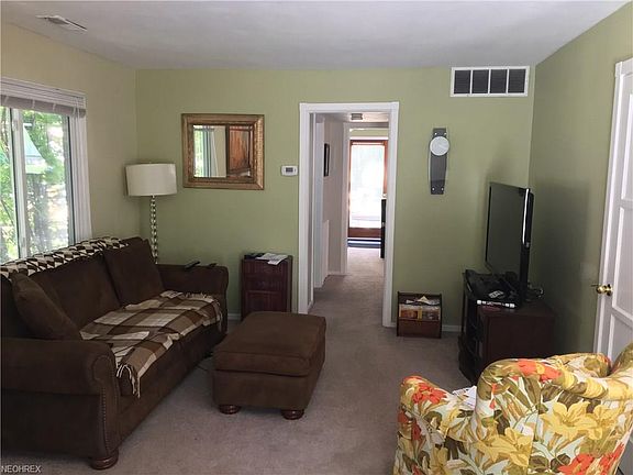4th image of 4181 W 212th St