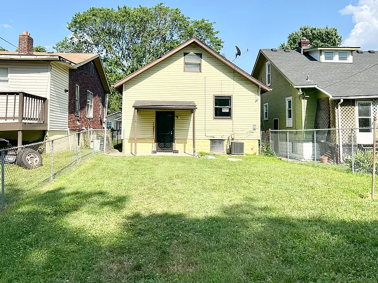 416 Louis Coleman Jr Dr — Photo 5