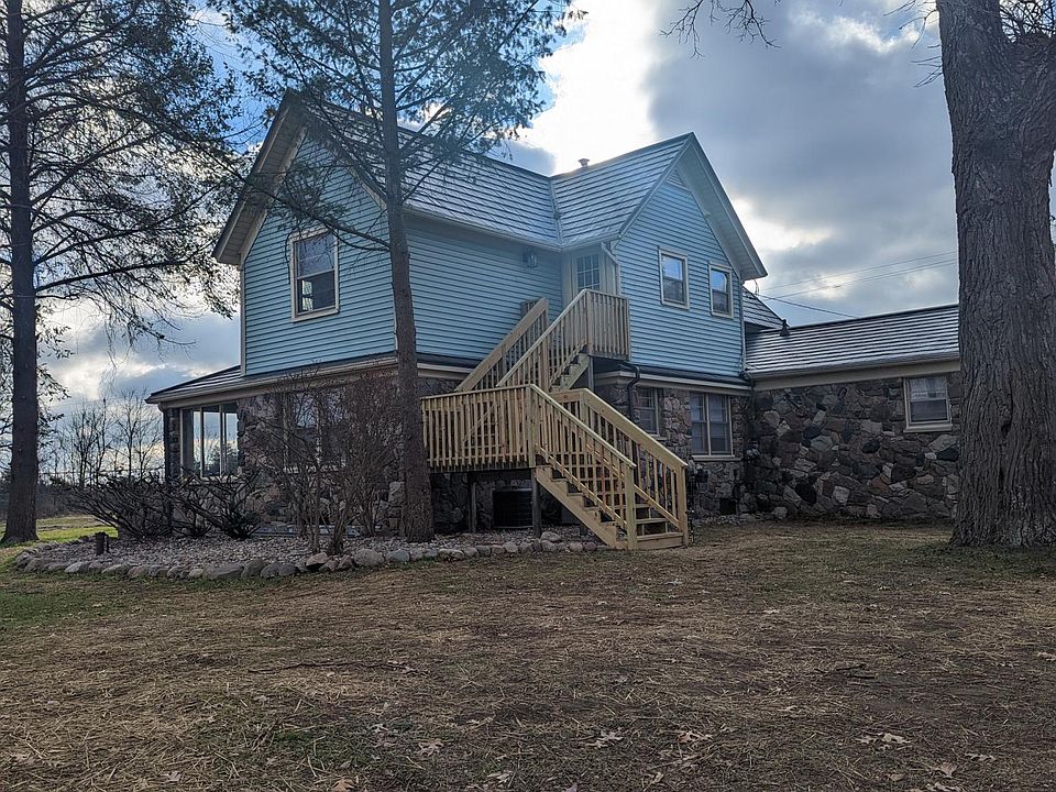 1st image of 10800 Fairlane Dr #201