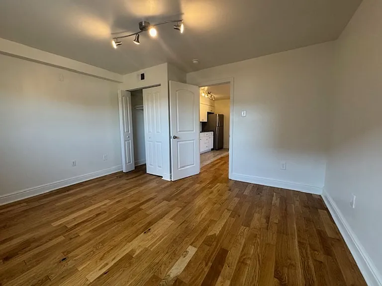 7528 Penn Avenue — Photo 16