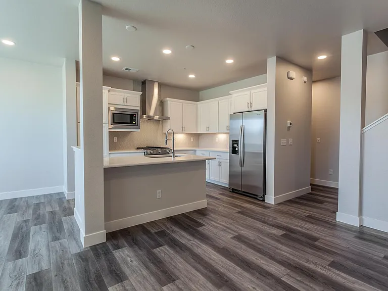 5748 Stone Fly Dr — Photo 15