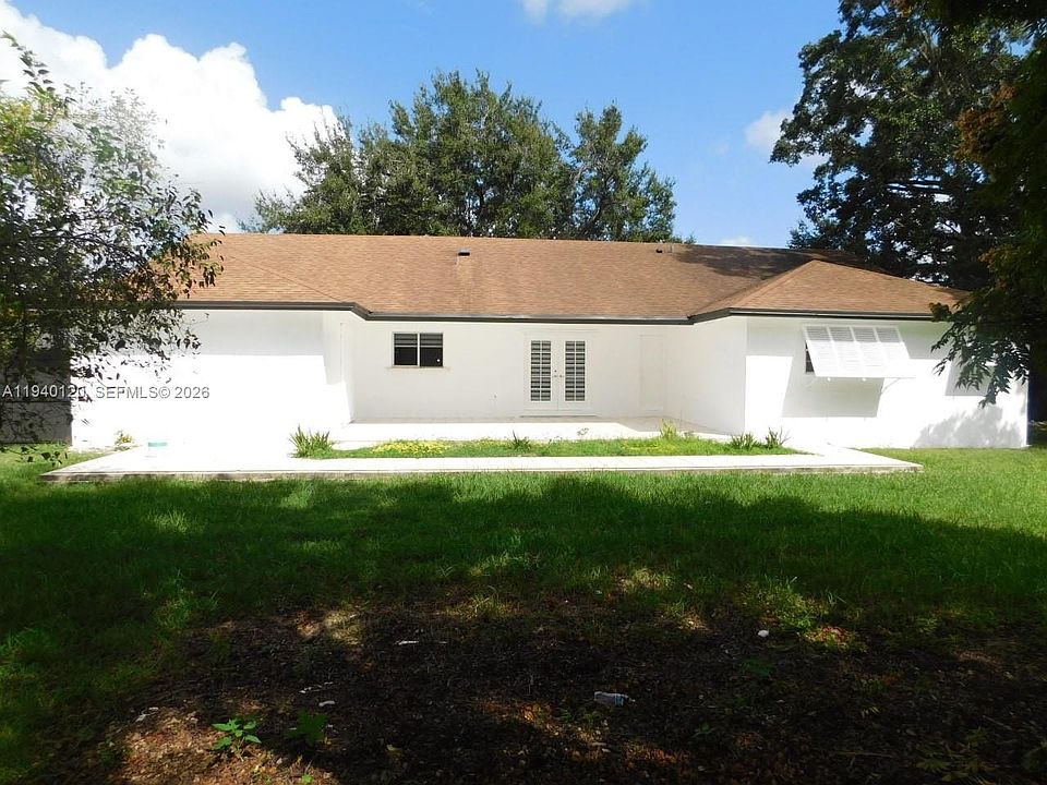 1st image of 16240 SW 286th St