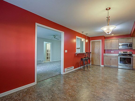 5th image of 5350 Camelot Dr APT 16