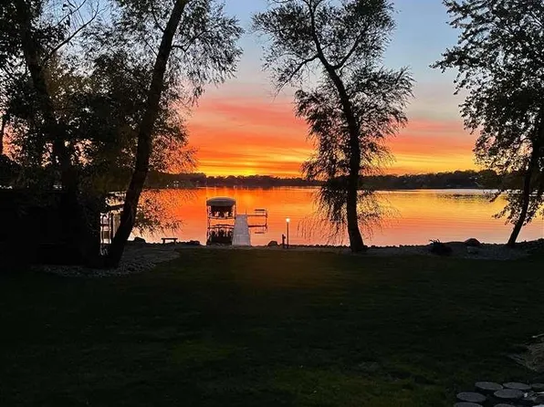 6204 Shamrock Dr, Madison Lake, MN 56063