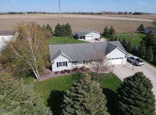 2654 N Block Rd, Reese, MI 48757