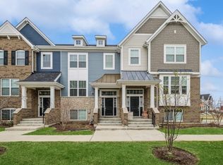 1959 Kingsley Cir, Northbrook, IL 60062