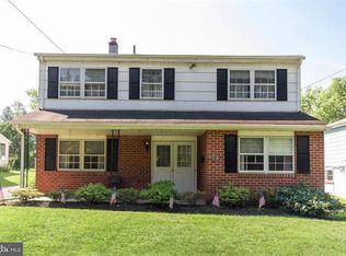 410 Paper Mill Rd, Oreland, PA 19075