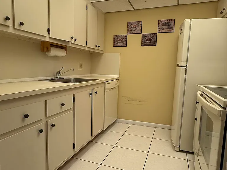 400 SW 134th Way #411F — Photo 4