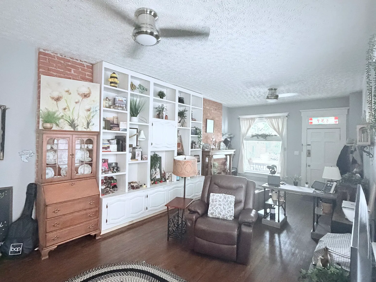 3 bed, 1232 sqft, $1,500 — Photo 3
