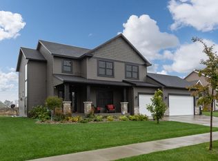 2328 Starburst Dr SW, Rochester, MN 55902