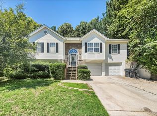 4422 Keenly Valley Dr, Buford, GA 30519