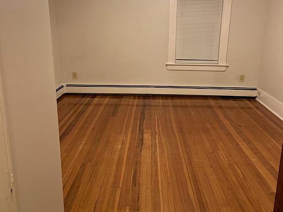 4th image of 42 Millett St Floor 2