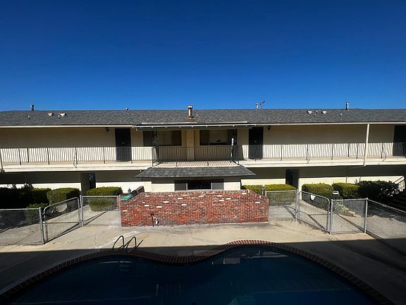 3rd image of 711 Claraday St APT 11