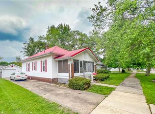 704 Marshall Ave, Mattoon, IL 61938