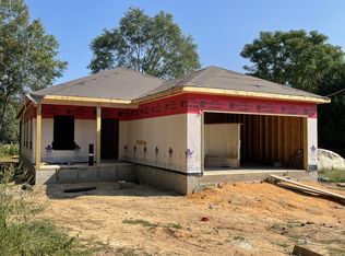 3164 Maple St, Crestview, FL 32539