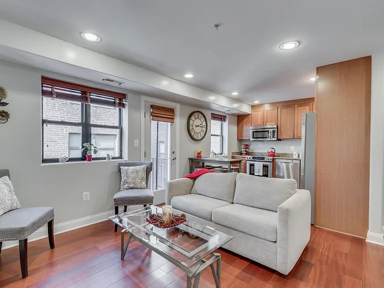 1354 Euclid St NW #402B — Photo 5