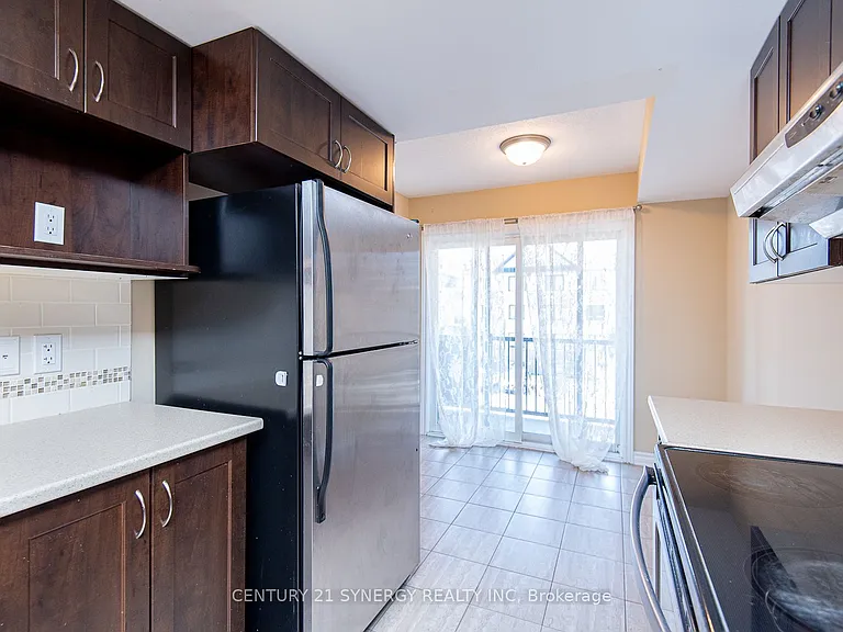 2228 Tenth Line Rd — Photo 21