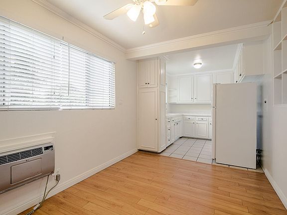 5th image of 4916 Hazeltine Ave APT 5