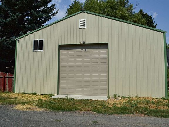 2nd image of 207 W Steptoe Ave