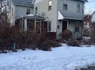 297 Keasbey St, Salem, NJ 08079