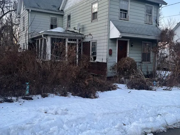 297 Keasbey St, Salem, NJ 08079