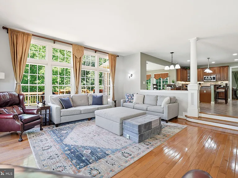 5767 Bush Hill Dr — Photo 28