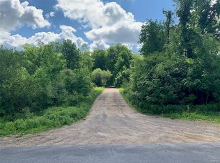 32-34-34 Hayfly Rd, Oswego, NY 13126